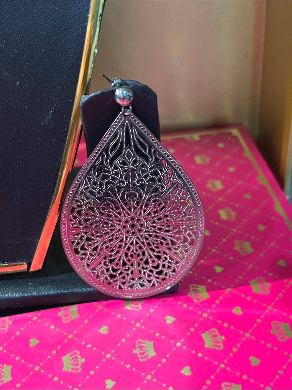 Pink Filigree Teardrop Necklace and Earring Set - Women Jewelry - Picture 2 of 3